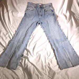 Pink Lily Womens Light Wash Front Bottom Slit Flare Trendy Denim Jeans